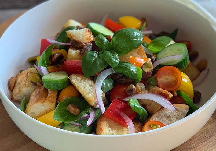 Panzanella d'Automne à la vinaigrette de pistaches