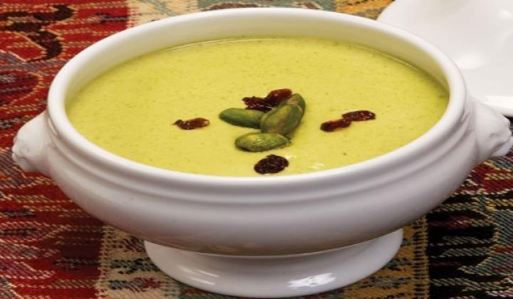 Soupe aux pistaches 