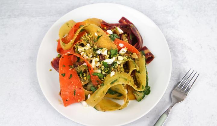 Salade de légumes-racines aux pistaches